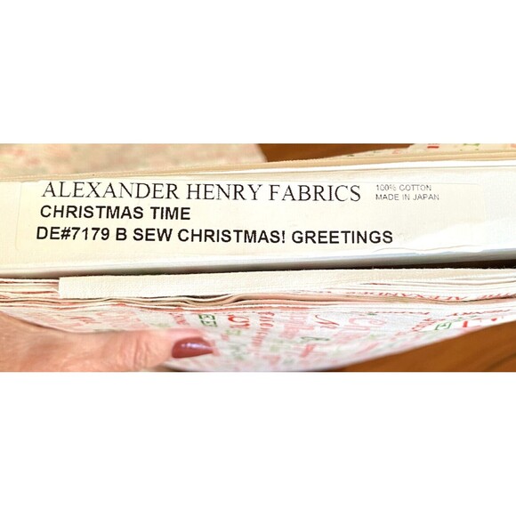 VTG - 2009 - Sew Christmas! Greetings - Alexander Henry - THIS IS A 2 YARD PIECE - Picture 9 of 9